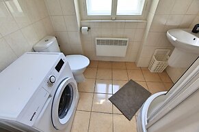 Angel City Apartments