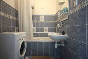 Angel City Apartments