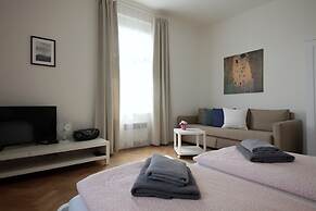 Angel City Apartments