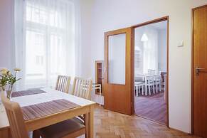 Angel City Apartments