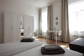 Angel City Apartments