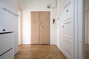 Angel City Apartments