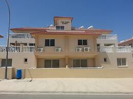 Photothea Apartments