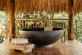 NIHI Sumba - member Leading Hotels of the World