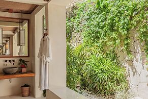 NIHI Sumba - member Leading Hotels of the World