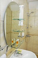 Esella Country Hotel