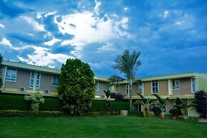 Esella Country Hotel