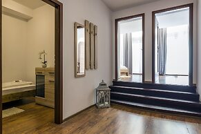 Galeria Italiana Apartments