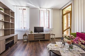 Galeria Italiana Apartments