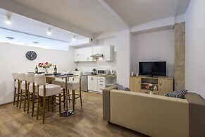Galeria Italiana Apartments