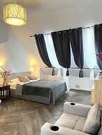 Galeria Italiana Apartments