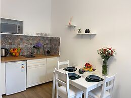 Galeria Italiana Apartments