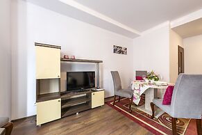 Galeria Italiana Apartments