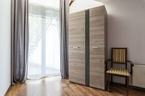 Galeria Italiana Apartments