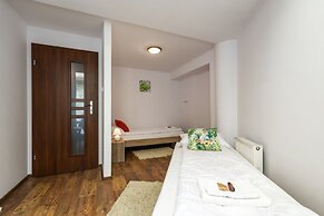 Galeria Italiana Apartments