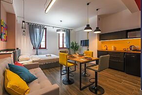 Galeria Italiana Apartments