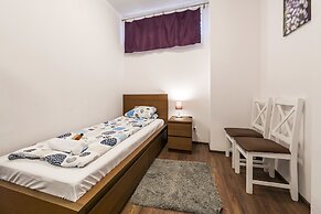 Galeria Italiana Apartments