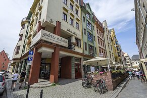 Galeria Italiana Apartments