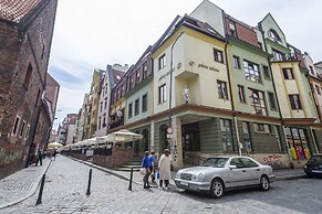 Galeria Italiana Apartments