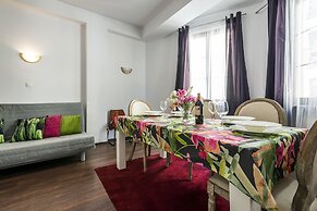 Galeria Italiana Apartments