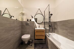 Galeria Italiana Apartments