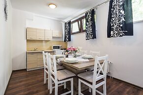 Galeria Italiana Apartments