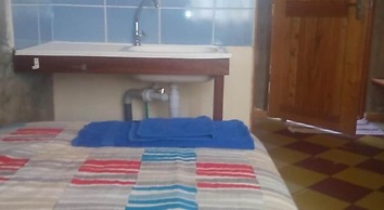 Oloolua Resort & Campground