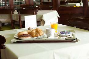 Hotel Azofra