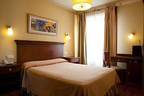 Hotel Azofra