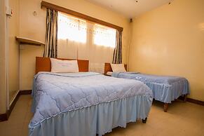 Meru Safari Hotel