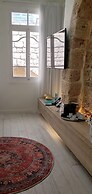 Akotika Boutique