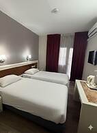 Tabar Hotel