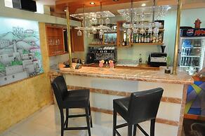 Tabar Hotel
