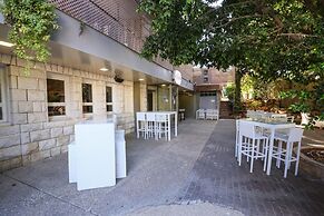 Tabar Hotel