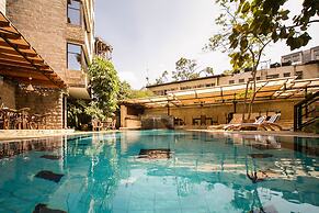 Kates Apartments