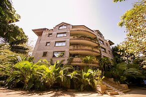 Kates Apartments