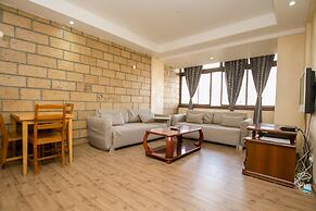 Kates Apartments