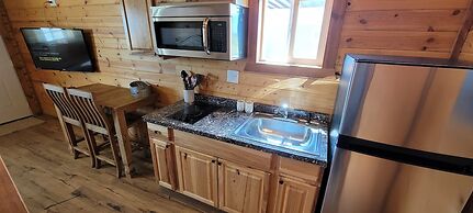 Stateline Cabins & RV