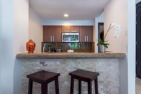 Aldea Thai by Playa Moments