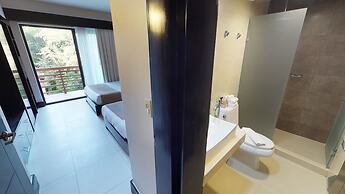 Aldea Thai by Playa Moments