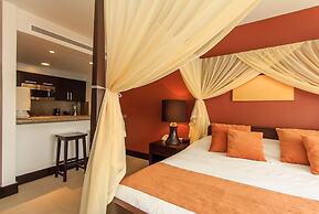 Aldea Thai by Playa Moments