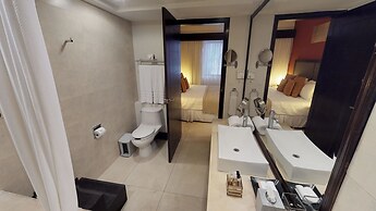 Aldea Thai by Playa Moments