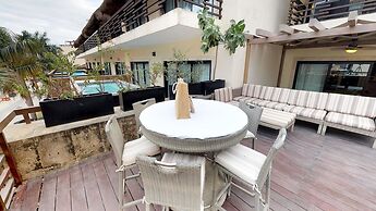 Aldea Thai by Playa Moments
