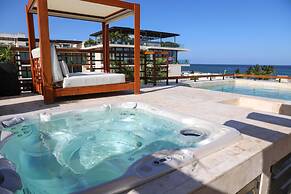 Aldea Thai by Playa Moments