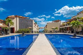 Aldea Thai by Playa Moments