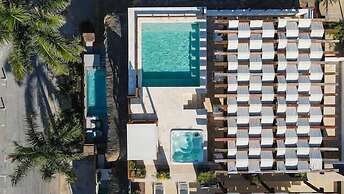 Aldea Thai by Playa Moments