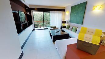 Aldea Thai by Playa Moments