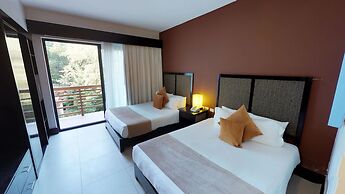 Aldea Thai by Playa Moments
