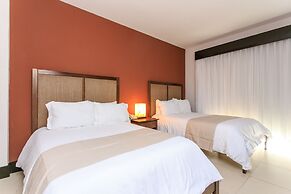 Aldea Thai by Playa Moments