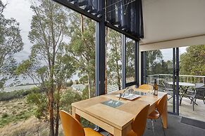 Tamar River Apartments